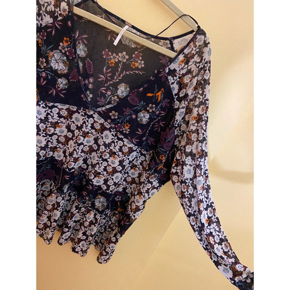 Free People Isabelle Tiered Floral V-Neck Tunic Top - Picture 5 of 6